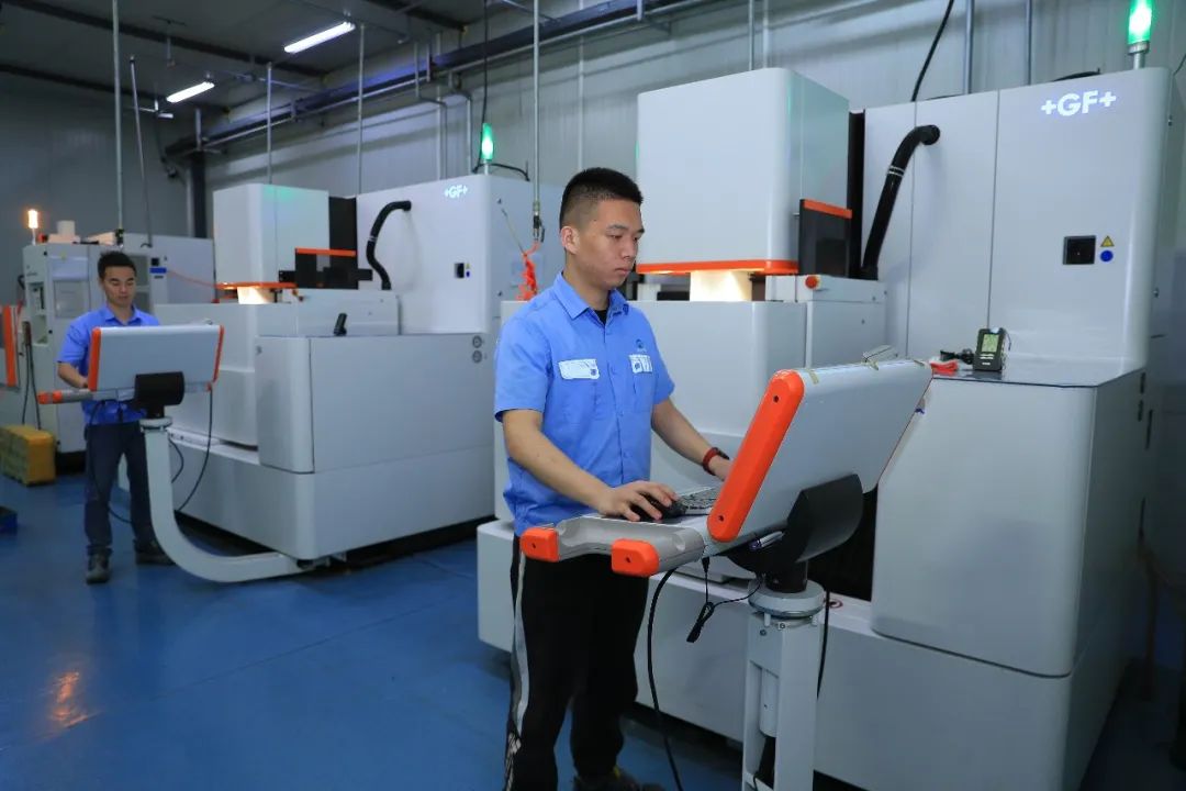0.001mm的坚守 安信瑞德高精密慢走丝加工如何重塑制冷压缩机阀片制造